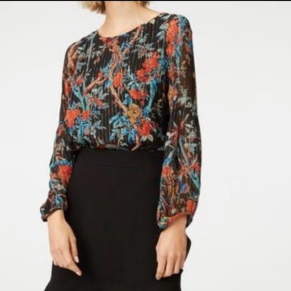 Club Monaco top